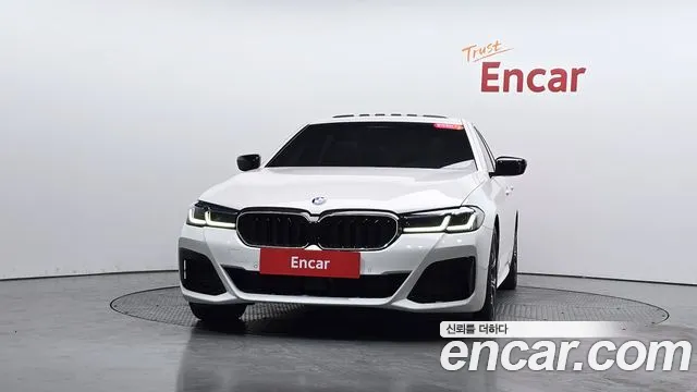 BMW 5 Series G30 — Фото автомобиля 2