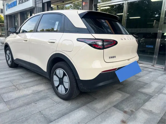 Geely Starry Wish — Фото автомобиля 4