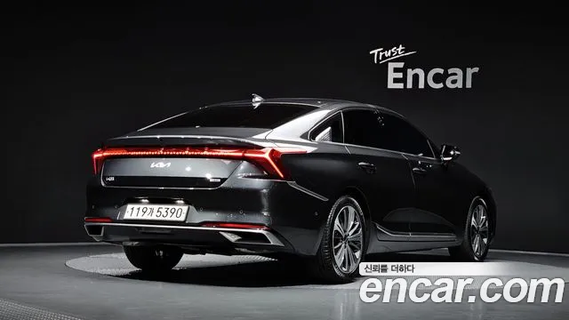 Kia K8 Hybrid — Фото автомобиля 2