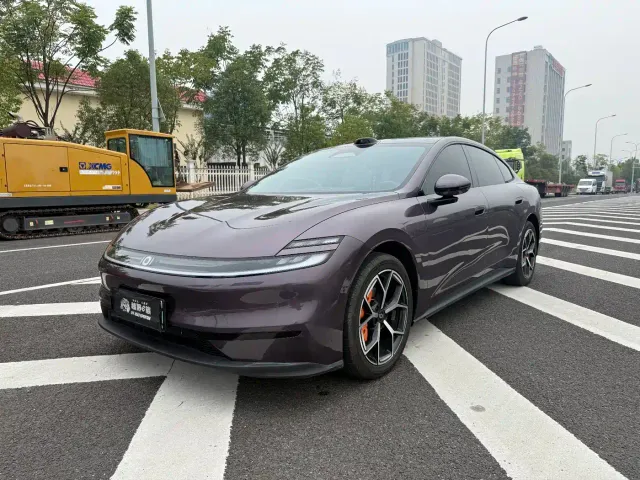 Фотография автомобиля — Changan Qiyuan A06