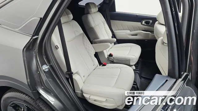 Kia Sorento — Фото автомобиля 10