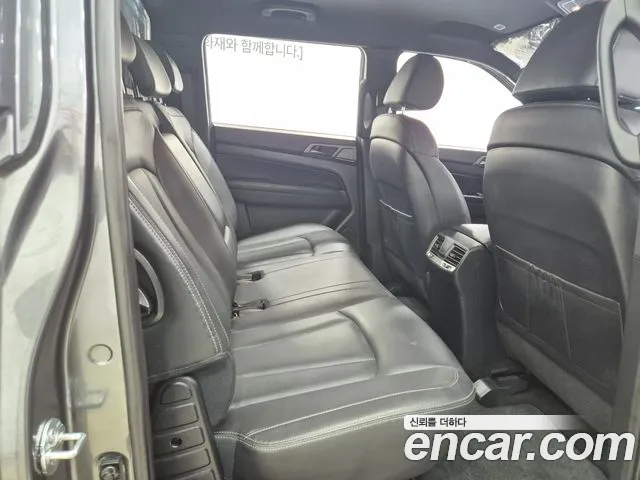KG_Mobility_Ssangyong Rexton Новый Rexton Sport Дизель 2.2 2WD — Фото автомобиля 10