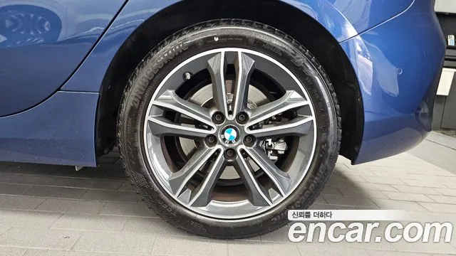 BMW 1 Series F40 — Фото автомобиля 21
