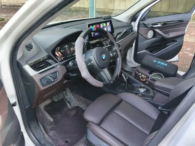 BMW X1 — Фото автомобиля 13