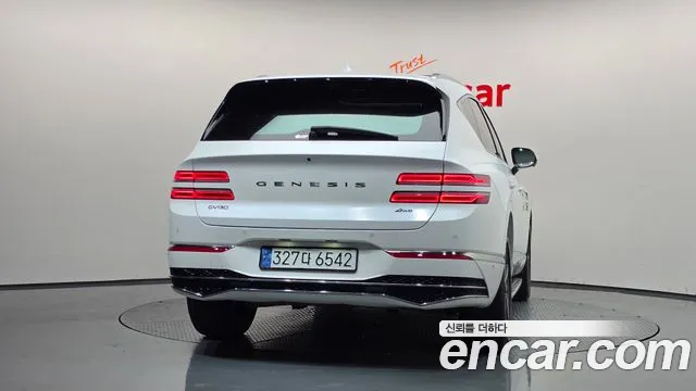Genesis GV80 — Фото автомобиля 4
