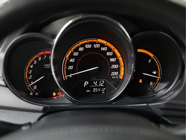 Toyota YARiS L Zhi Xuan — Фото автомобиля 8