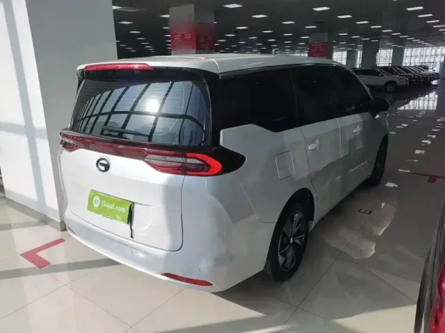 GAC Trumpchi M6 — Фото автомобиля 6