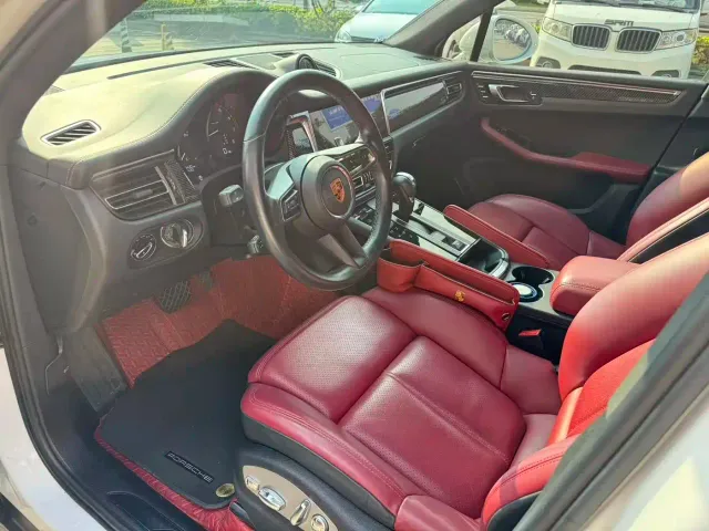 Porsche Macan — Фото автомобиля 4