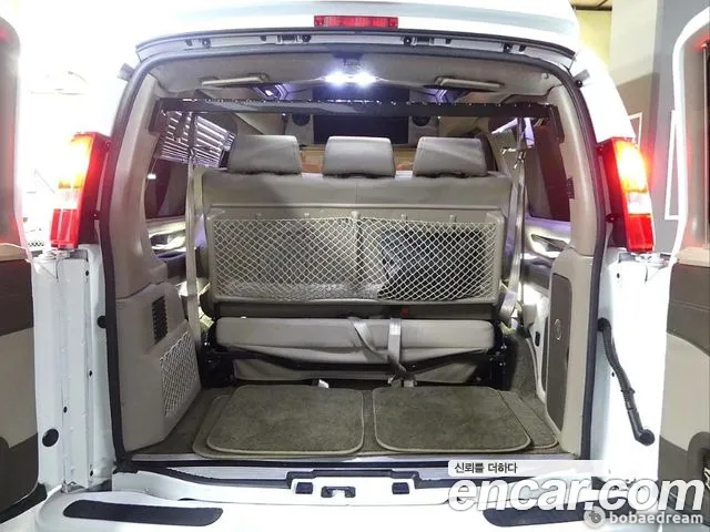 GMC Savana — Фото автомобиля 4