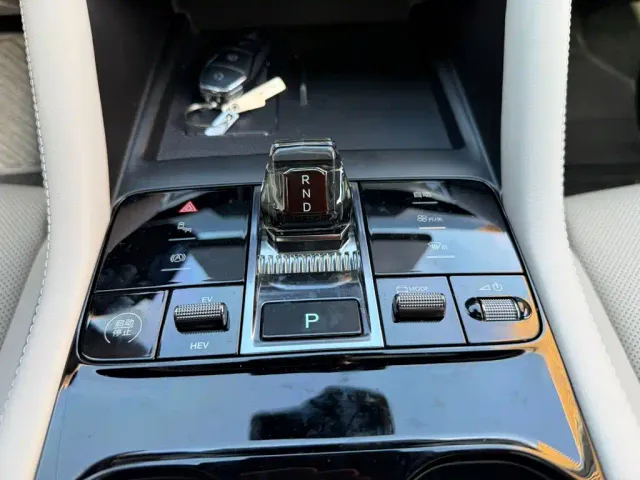 BYD Song PLUS — Фото автомобиля 9