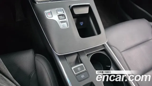 Hyundai Grandeur Новый Grandeur IG 3.0 LPi (Для проката) — Фото автомобиля 9