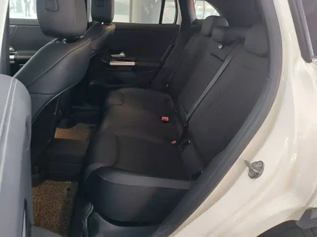 Mercedes-Benz GLA-Class — Фото автомобиля 16