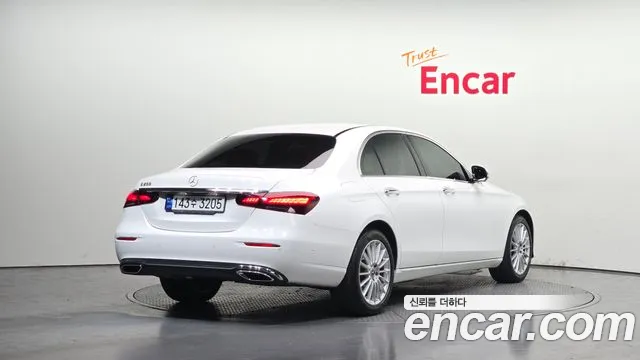 Mercedes-Benz E-Class W213 — Фото автомобиля 2