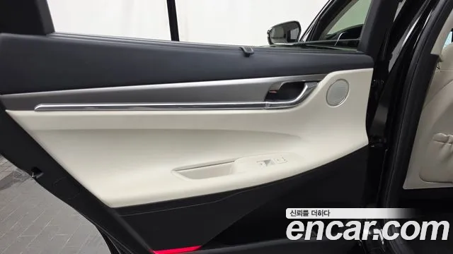 Hyundai Grandeur Новый Grandeur IG — Фото автомобиля 24