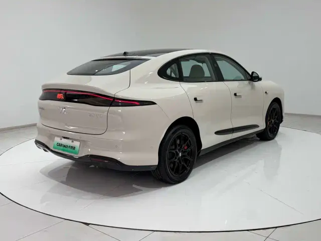 IM Motors IM LS6 2026 Pure Electric Max — Фото автомобиля 14