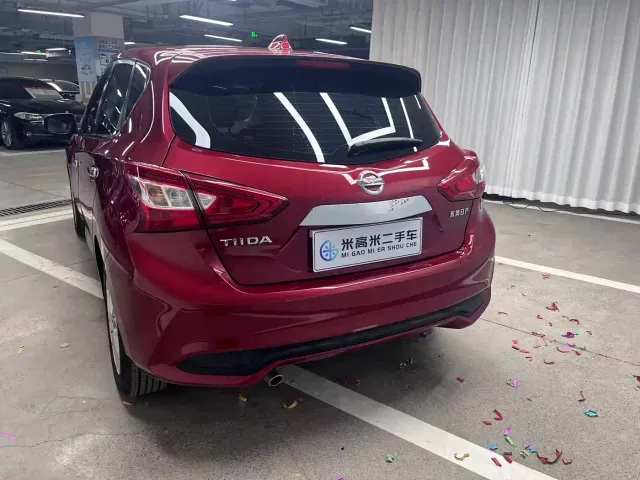 Nissan Tiida — Фото автомобиля 4