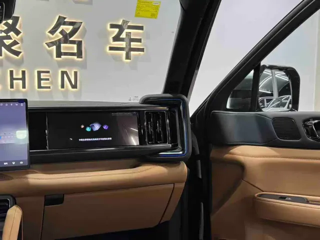 BYD FangChengBao Leopard 5 — Фото автомобиля 13