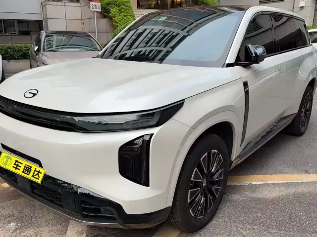 Фотография автомобиля — GAC Trumpchi Xiangwang S7