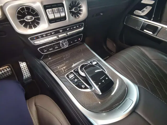 Mercedes-Benz G-Class — Фото автомобиля 9