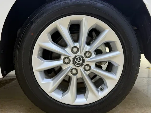 Toyota Corolla — Фото автомобиля 24
