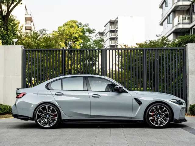 BMW M3 — Фото автомобиля 4