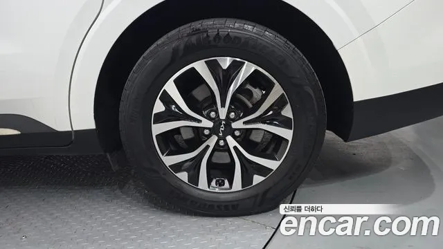 Kia Canival Carnival 4 поколение Дизель 9 мест Noblesse — Фото автомобиля 5
