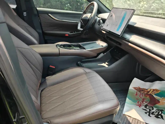 Changan Qiyuan A07 — Фото автомобиля 5