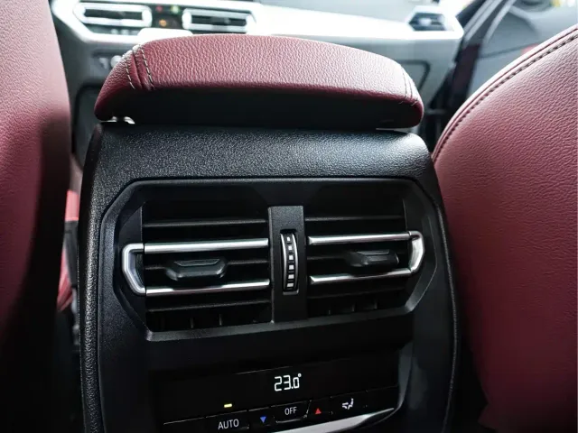 BMW 3 Series — Фото автомобиля 18