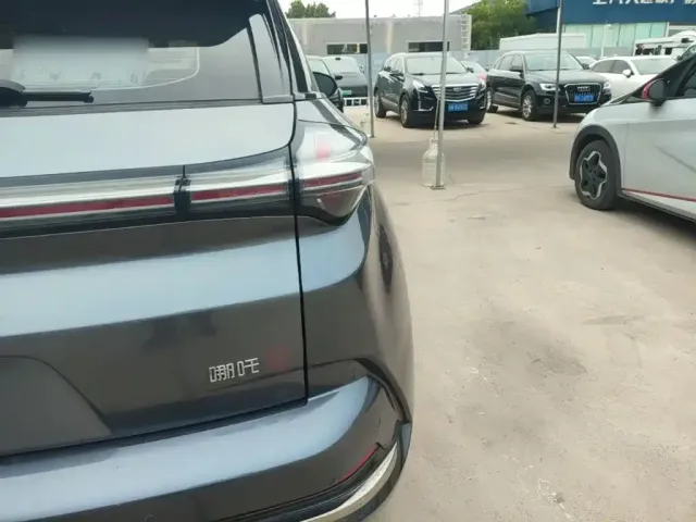 Nezha Auto Neta U 2022 Smart 400 Pro NCM — Фото автомобиля 7