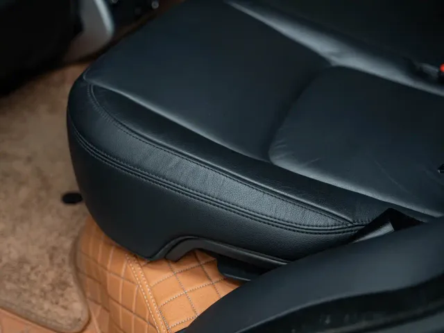 Land Rover Range Rover — Фото автомобиля 15