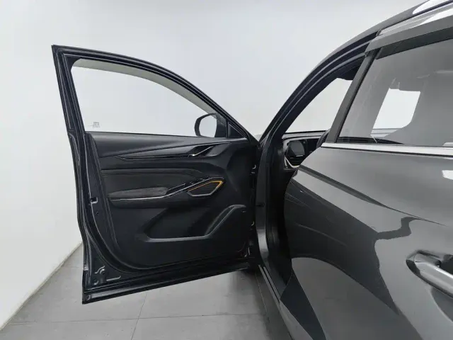 Changan X5 Plus — Фото автомобиля 8