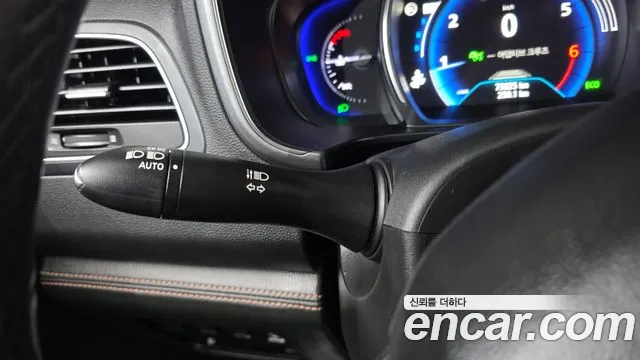 Renault-KoreaSamsung QM6 Новый QM6 2.0 GDe Première 2WD — Фото автомобиля 27