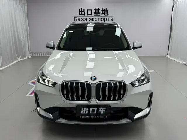 BMW X1 — Фото автомобиля 2