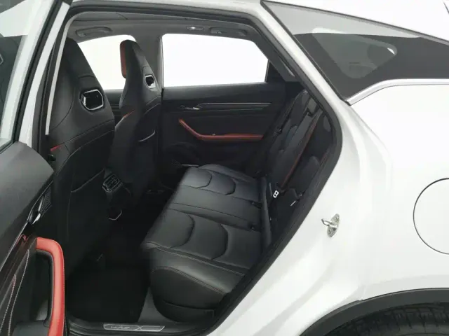 Geely Emgrand S — Фото автомобиля 15