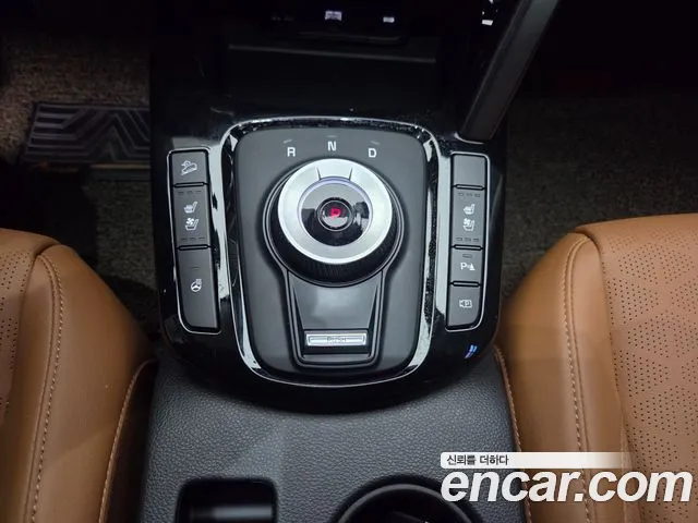 Kia Seltos New — Фото автомобиля 10