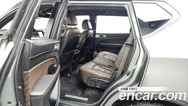 KG_Mobility_Ssangyong Rexton All Rexton Дизель 2.2 4WD — Фото автомобиля 12