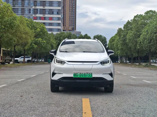 BYD Yuan Pro — Фото автомобиля 3