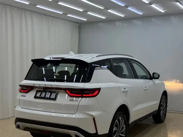 Geely Vision X6 — Фото автомобиля 4