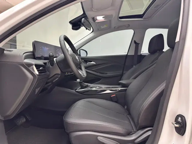 Buick Verano — Фото автомобиля 5