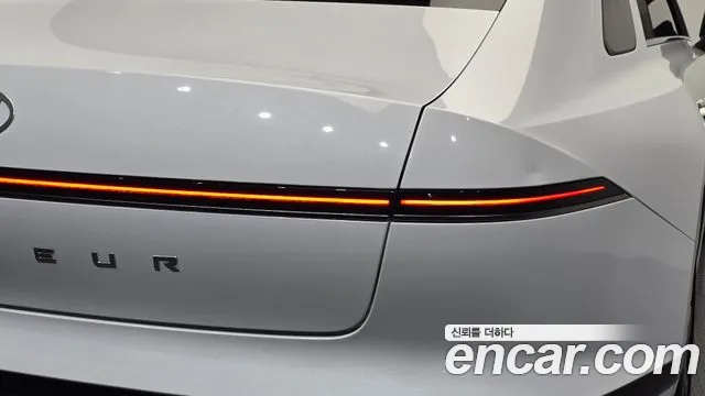 Hyundai Grandeur GN7 — Фото автомобиля 8