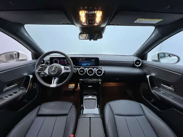 Mercedes-Benz A-Class — Фото автомобиля 13