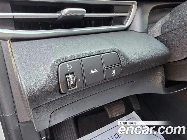 Hyundai AVANTE Avante (CN7) — Фото автомобиля 18