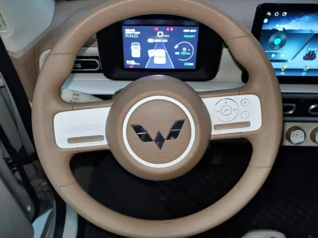 Wuling Hongguang Mini EV — Фото автомобиля 10