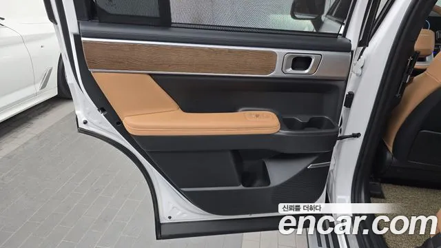 Hyundai Santafe Santa Fe (MX5) Бензин 2.5T 2WD — Фото автомобиля 19