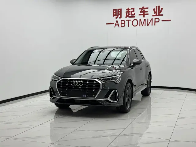 Audi Q3 — Фото автомобиля 4