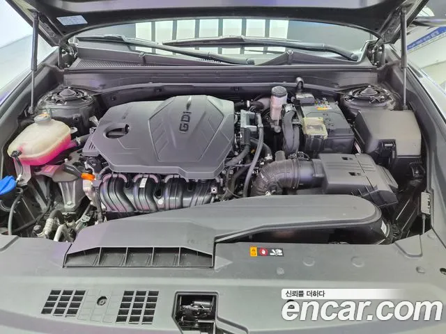 Hyundai Grandeur GN7 — Фото автомобиля 20
