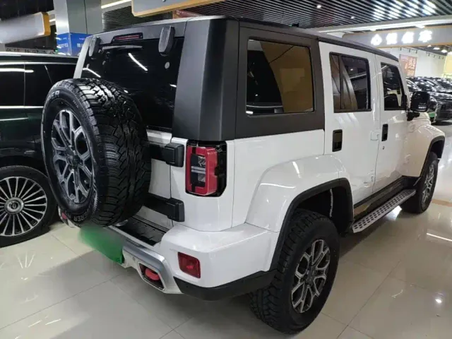 BAIC BJ40 — Фото автомобиля 6