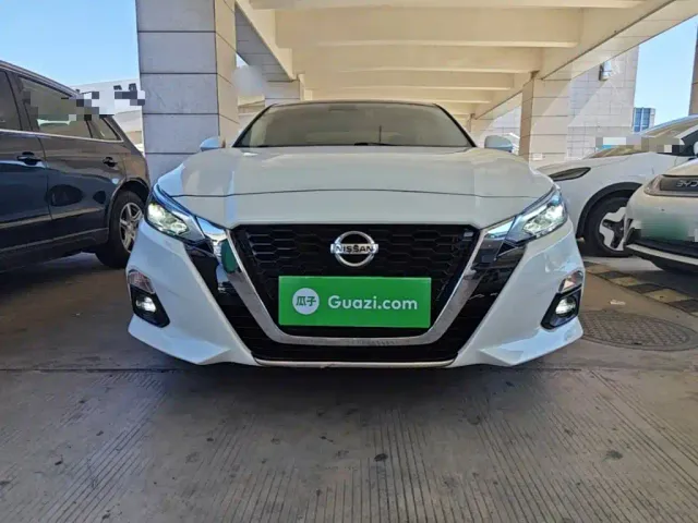 Nissan Teana — Фото автомобиля 2