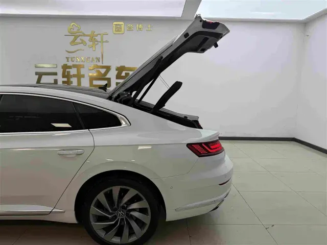 Volkswagen CC — Фото автомобиля 24