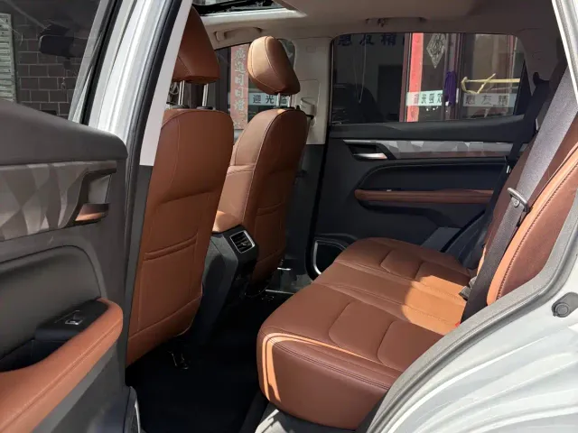 Geely Vision X6 — Фото автомобиля 8